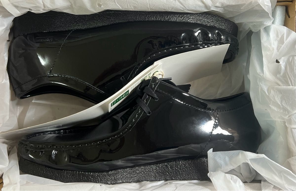 Supreme Clarks Patent Leather Wallabee新品28cm|Yahoo!フリマ Supreme Clarks Patent Leather Wallabee新品28cm|Yahoo!フリマ
