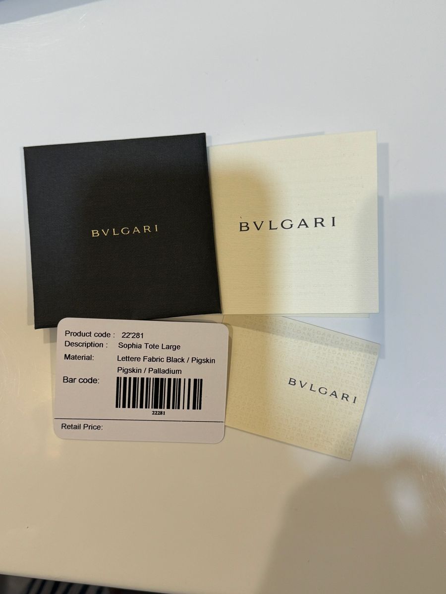 BVLGARI トートバック　ポーチ付き