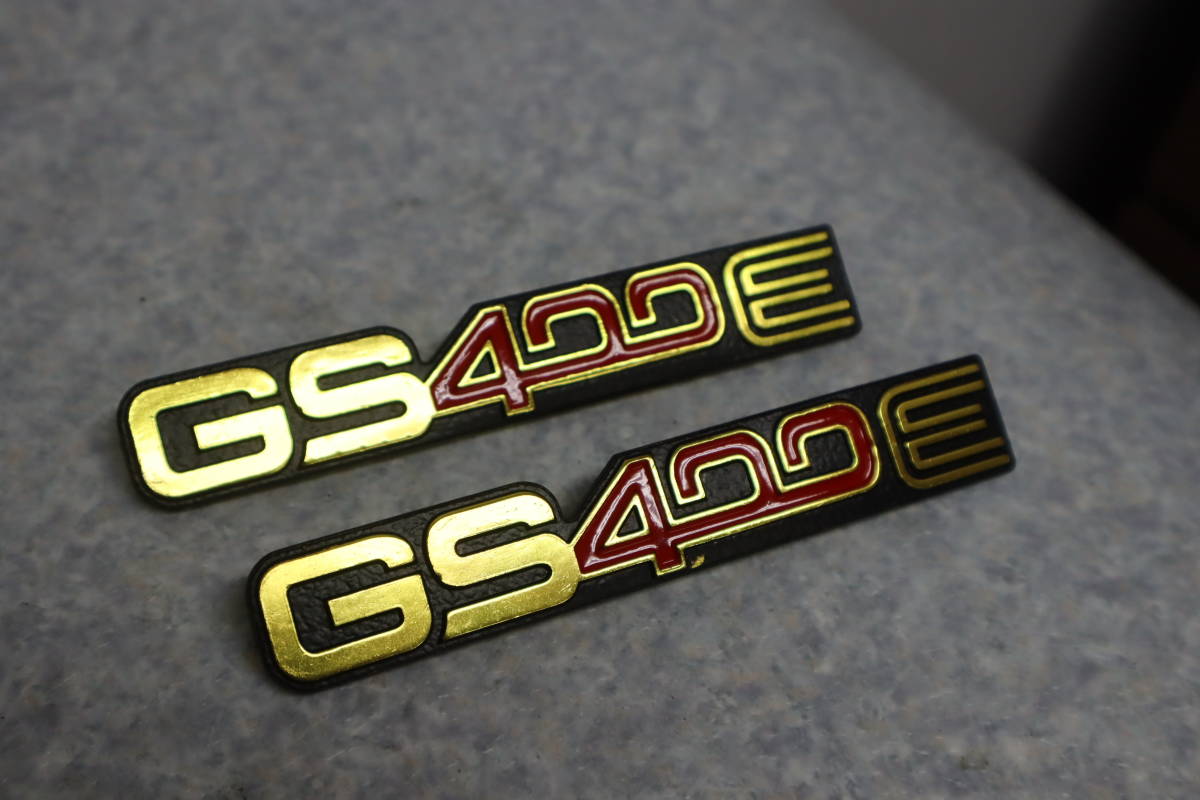 SUZUKI 部品処分 GS400E サイドカバーエンブレム 検 GS400 Gs550 GS750 GT250 GT380 GT550 GT750 GS1000の画像2