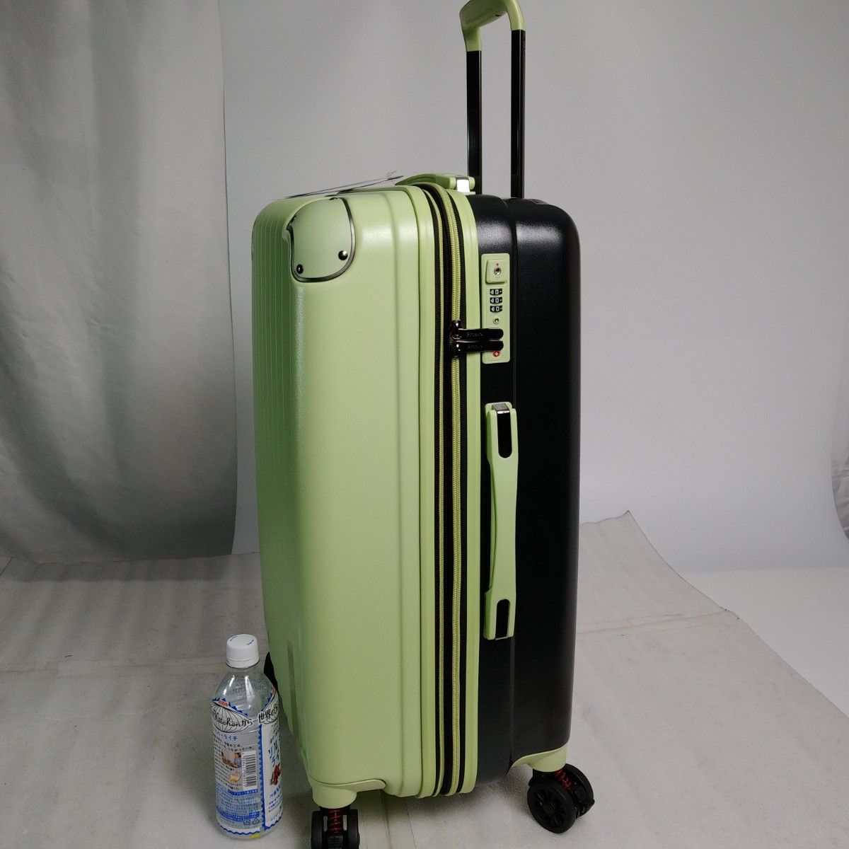 ②　ピスタチオグリーン　Lサイズ　 スーツケース　 拡張機能　 ダイヤル式TSA　 サスペンション　 ストッパー　在庫処分