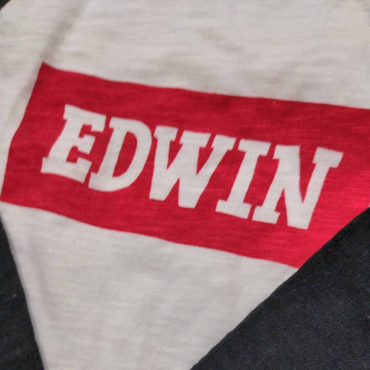 長袖Tシャツ  ロンＴ キッズ　EDWIN　90サイズ