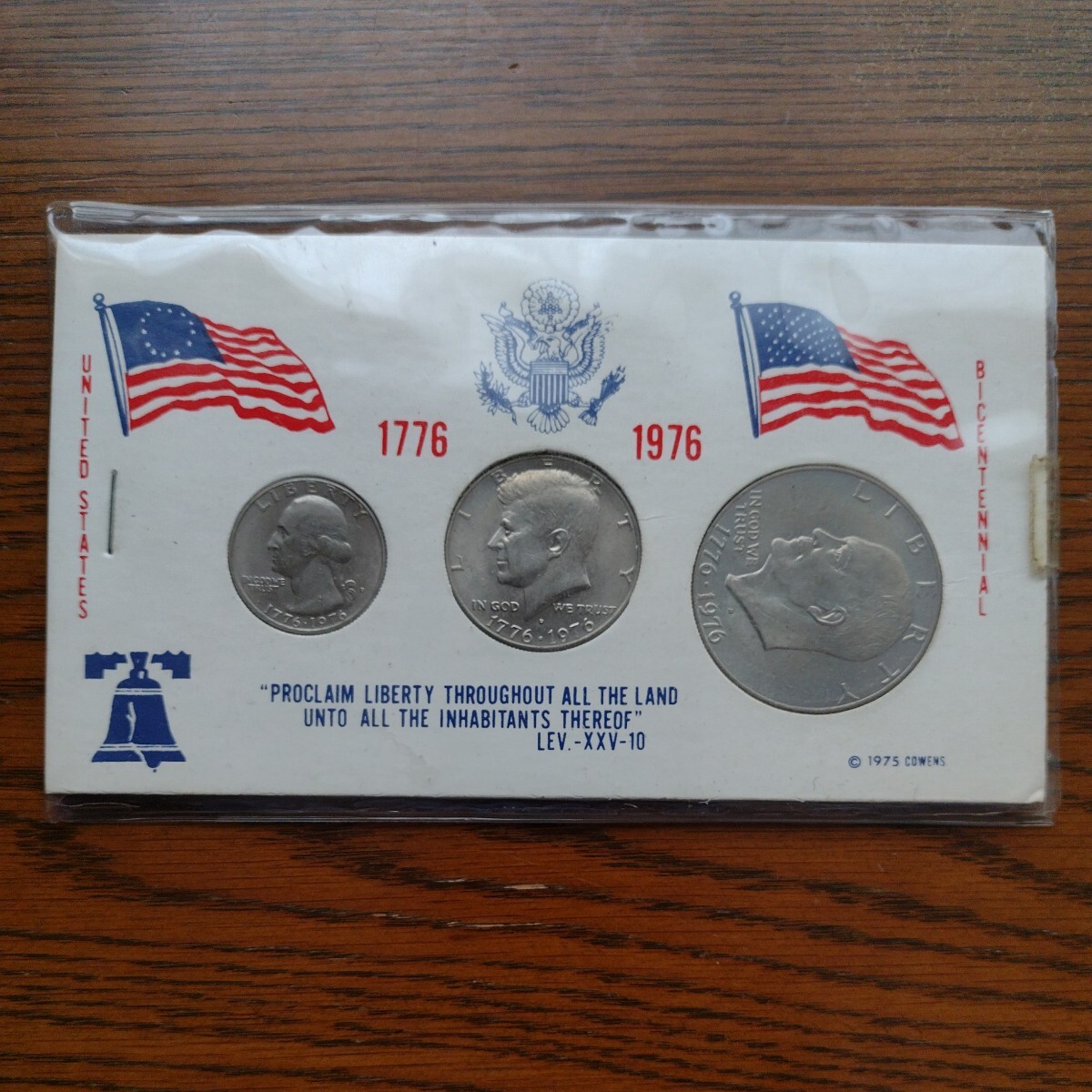 アメリカ合衆国　記念硬貨セット　１ドル　５０セント　２５セント　３枚セット　コイン_画像1