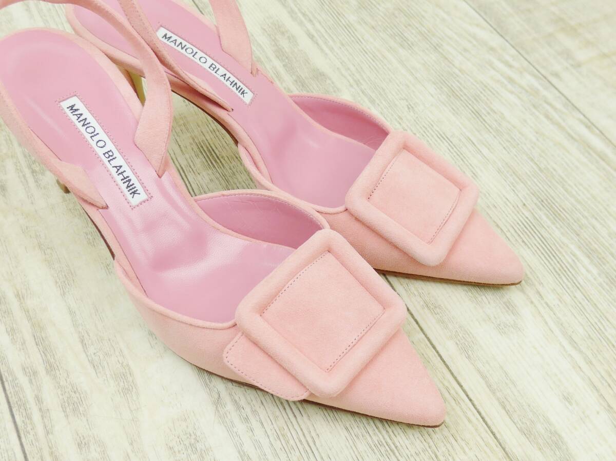 Manolo Blahnik マノロブラニク 22SS MAYSLI スエードパンプス Manolo Blahnik マノロブラニク 22SS MAYSLI スエードパンプス