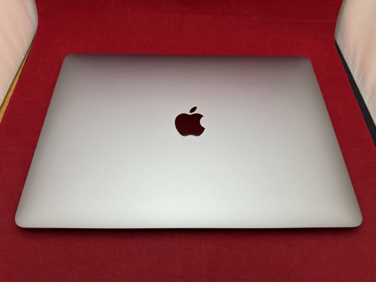 【USキーボード 32GB 2TB】MacBook Pro 2020 13インチ スペースグレイ