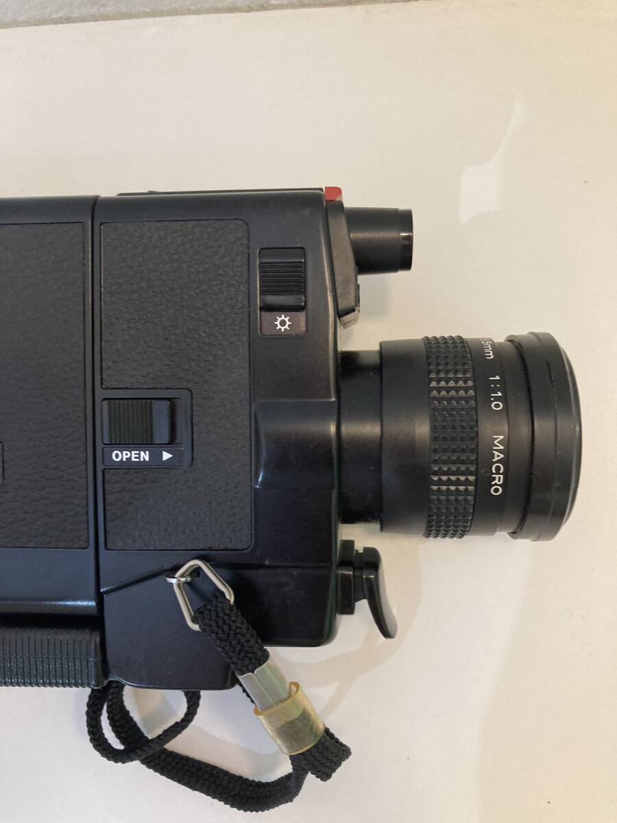 Canon Canon 310XL 8 millimeter film camera CANON ZOOM LENS C-8 Junk electrification verification 