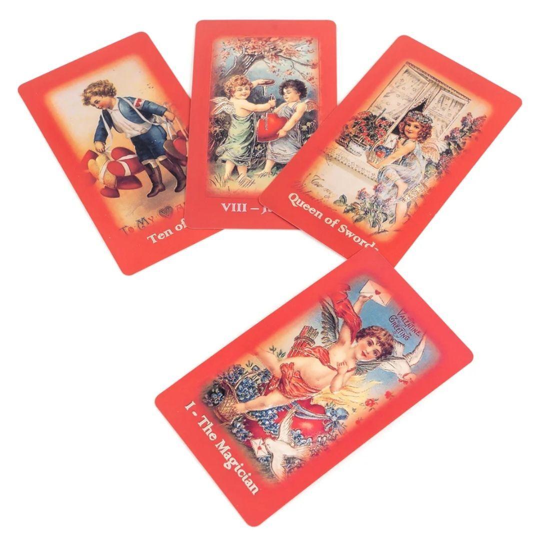 【新品未使用】バレンタインタロットカード　通常サイズ　真っ赤なカード