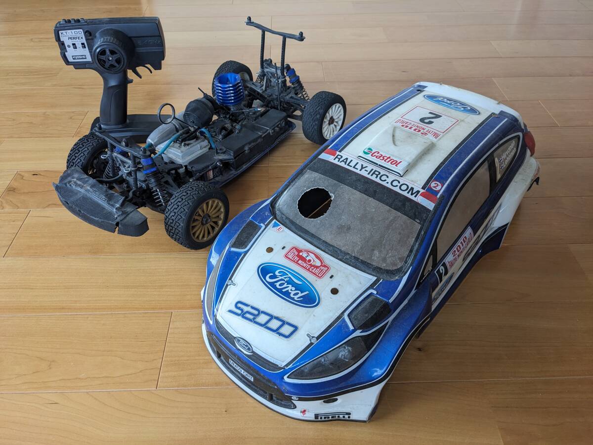 京商 KYOSHO 1/9 DRX ラジコンエンジンカー ジャンク品　部品取り_画像1