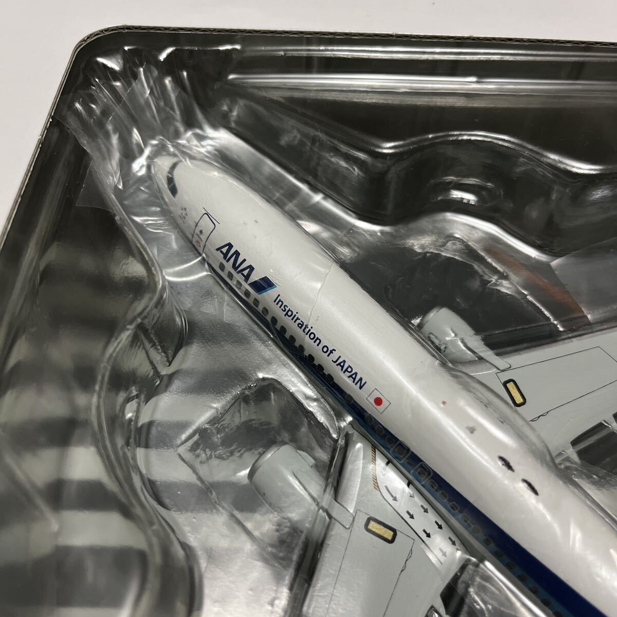 全日空商事　ANA オフィシャルプレシジョンモデルズ　1/200 ボーイング737-800 ダイキャストモデル　　未展示美品_画像5