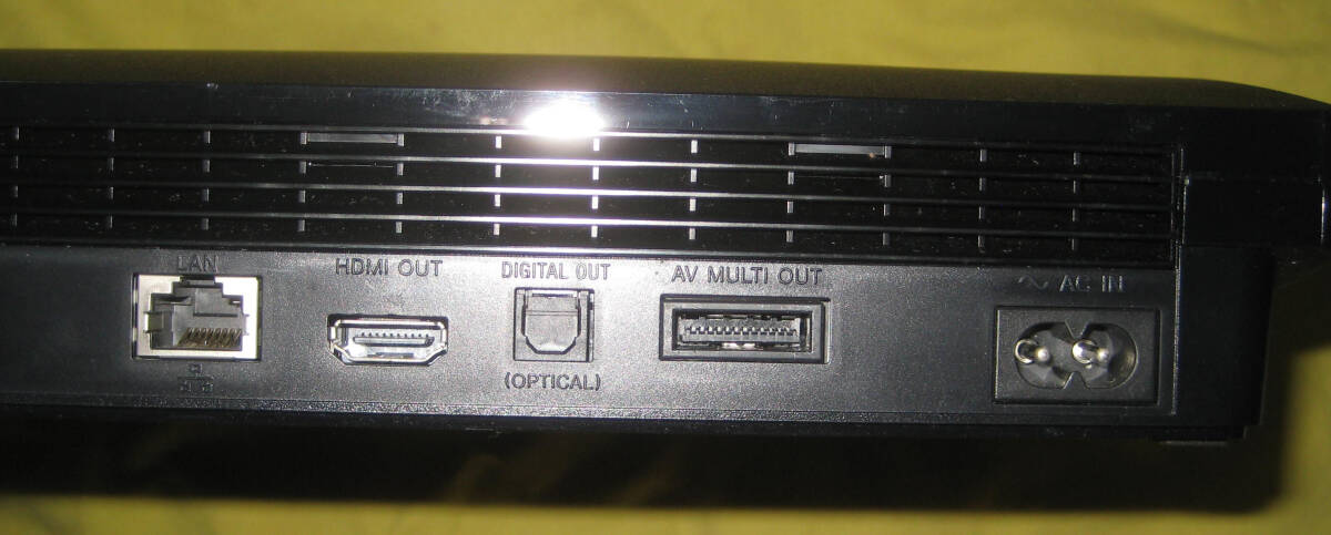 SONY PS3 CECH-2500A 160GB チャコール・ブラック 動作確認済み 本体のみ 美品の画像3