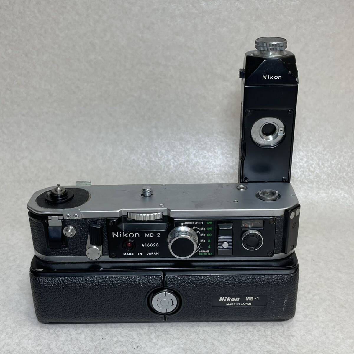  8-27）Nikon ニコン 一眼レフカメラ F2専用 モータードライブMD-2 MB-1 _画像1