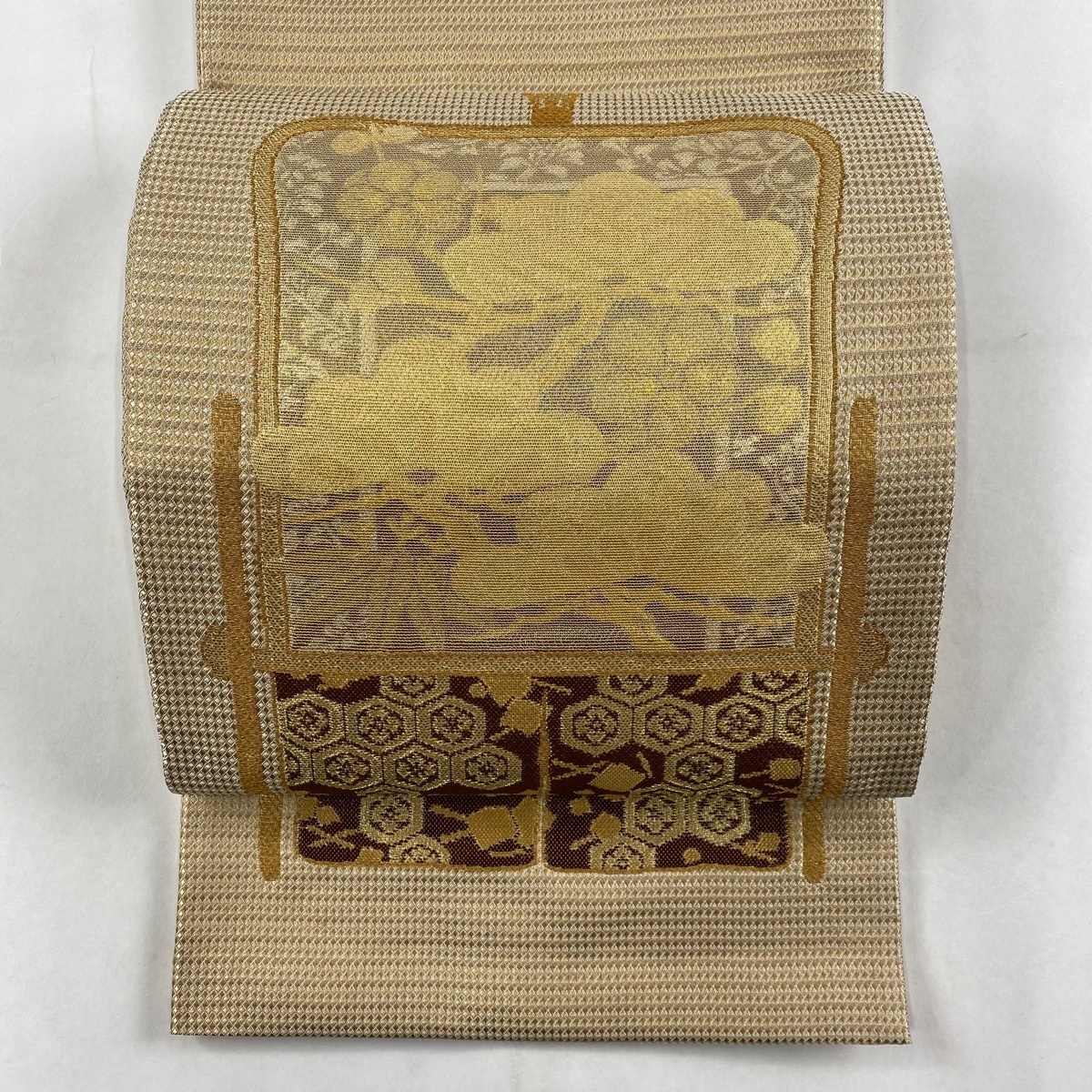 袋帯 美品 名品 松竹梅 花亀甲 金糸 薄茶色 お太鼓柄 正絹 【中古】_バイセル 14117_1