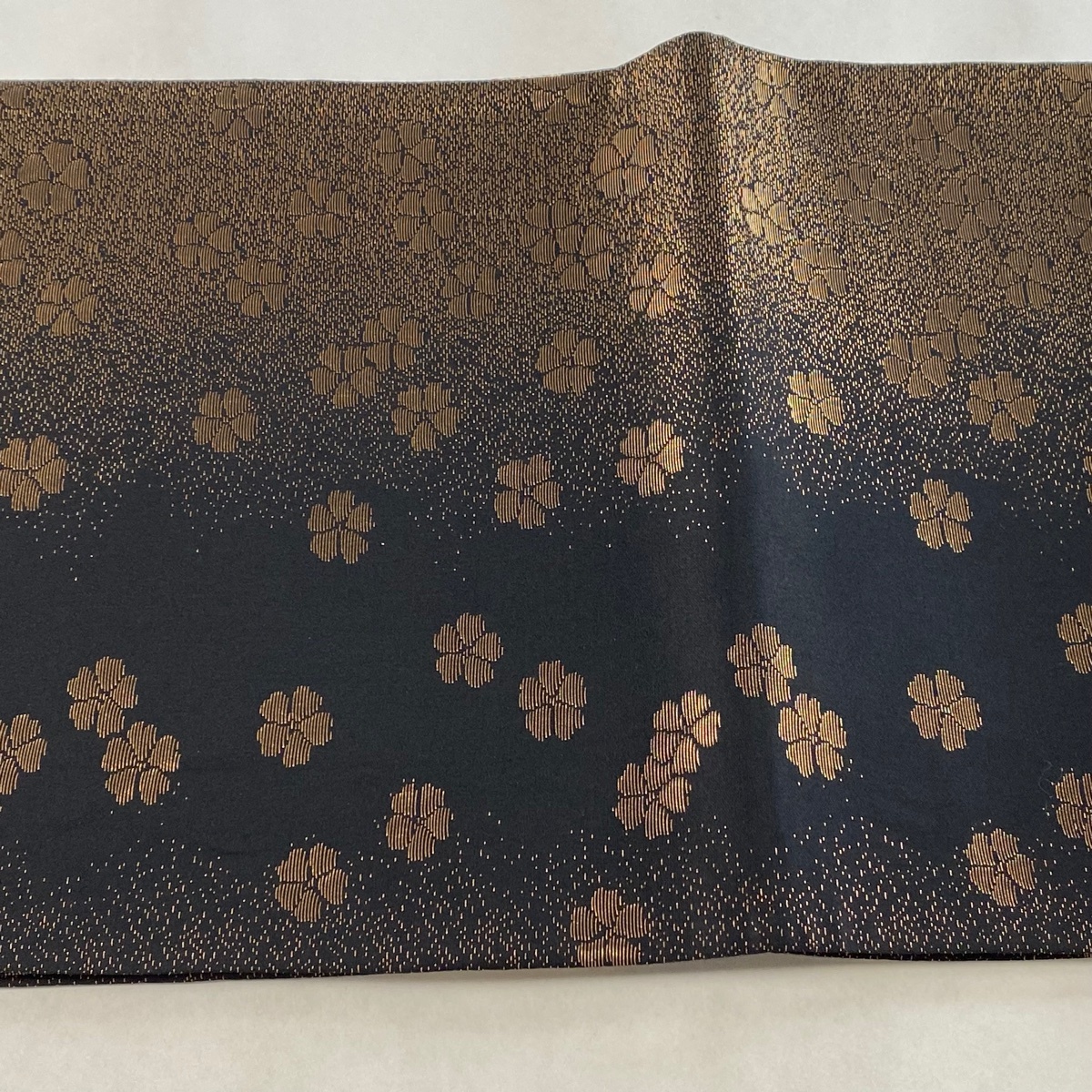 袋帯 美品 秀品 桜 金銀糸 箔 ピンク 六通 正絹 【中古】_バイセル 14117_4