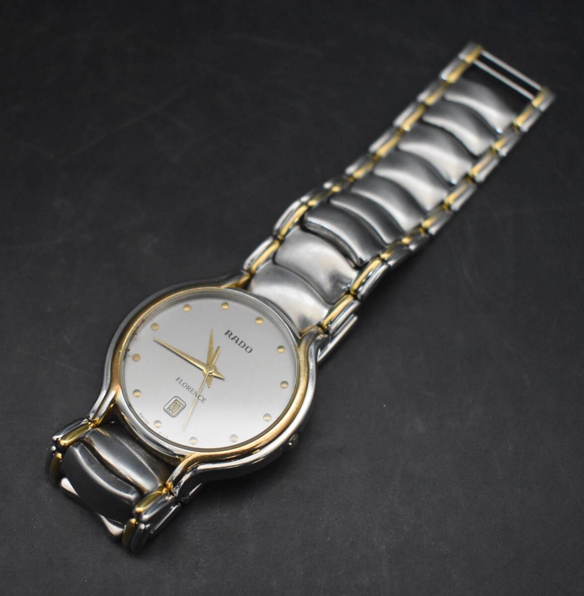 W5-47 【現状品】 RADO ラドー FL0RENCE SWISS 010 腕時計 スイス製 レディース ラウンド 不動品_画像1