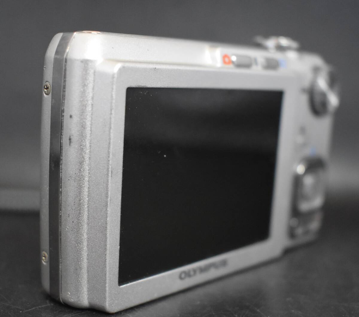 W5-78 【難あり】OLYMPUS オリンパス CAMEDIA キャメディア FE-330 コンパクト デジタルカメラ デジカメ 現状品_画像8