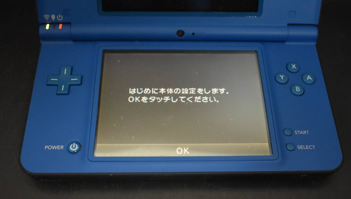 W5-88 【動作品】 Nintendo DS i LL 本体 ブルー タッチペン付き 任天堂 ゲーム ゲーム機 初期化済み 現状品_画像3