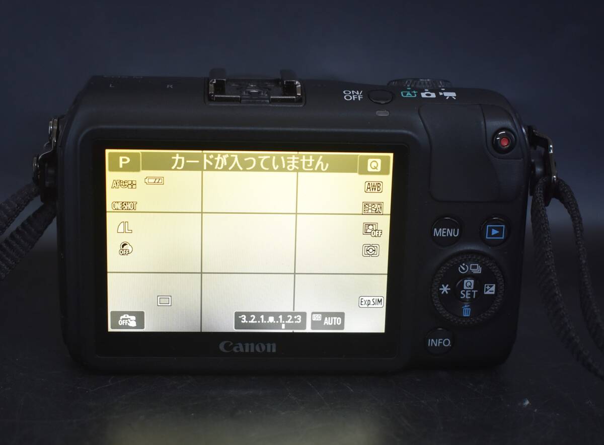 W5-67 【通電動作確認済み】 Canon キヤノン EOS M ミラーレス一眼 カメラ / EF-S 18-55ｍｍ Ｆ4-5.6 IS STM レンズ 現状品_画像4
