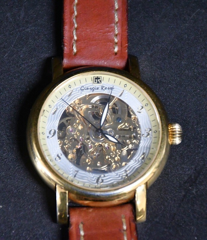 NY5-104【ジャンク品】Giorgio Rossi　GR0001　ジョルジオ ロッシ　スケルトン　腕時計　メンズ腕時計　動作難あり　中古品　保管品　_画像3