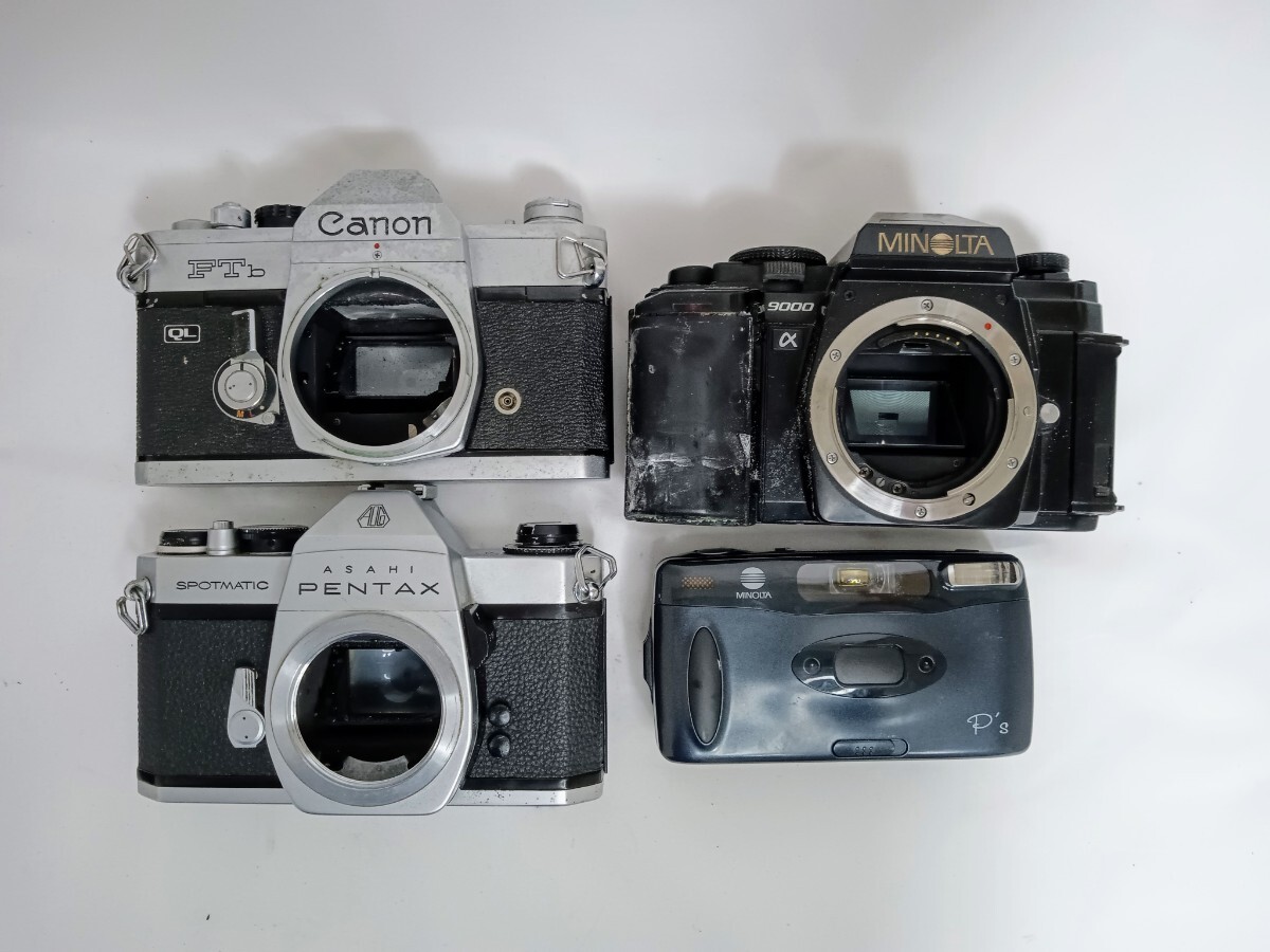 ジャンクまとめ売り Canon Pentax含むフィルムカメラ Canon FD 50mm 1.4含むレンズ Nikonストロボ含む 計9個 動作未確認 同梱不可 RJ32の画像7