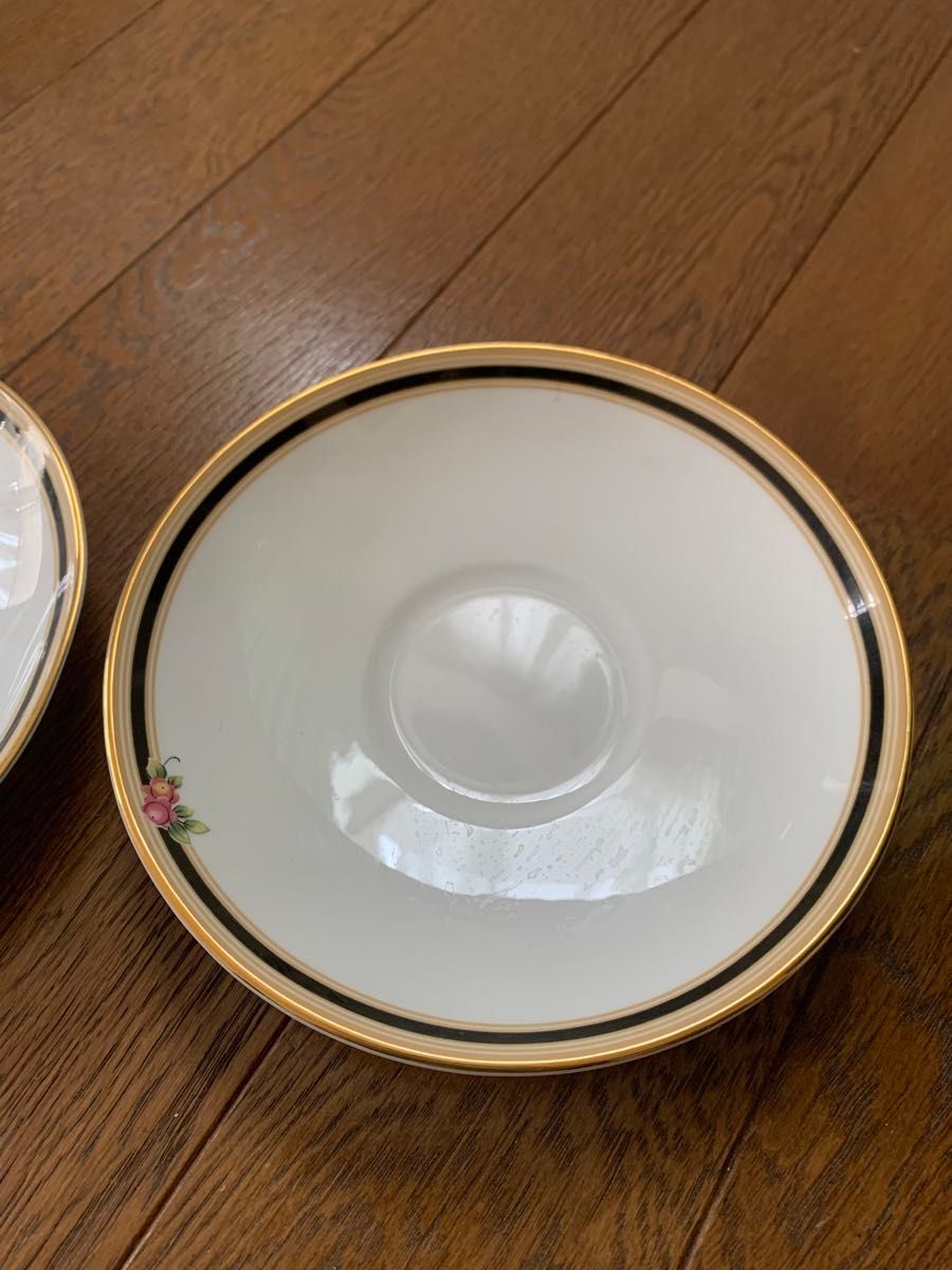 90年代　ヴィンテージ　貴重な英国製　2客セット ウェッジウッド クリオ ペア WEDGWOOD カップ ソーサー ティーカップ 