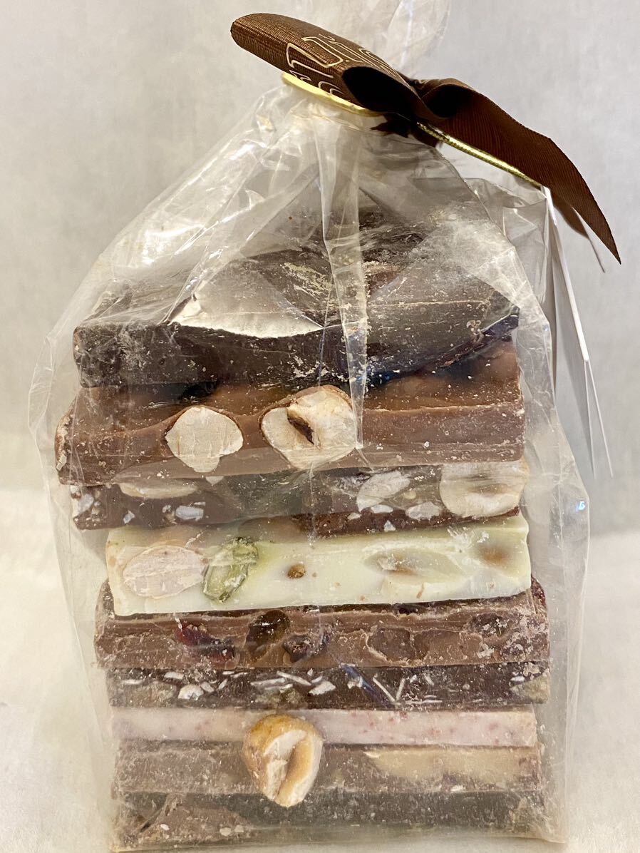 Japan not yet sale Laderach Switzerland chocolate redala is high class chocolate 530g assortment gift 