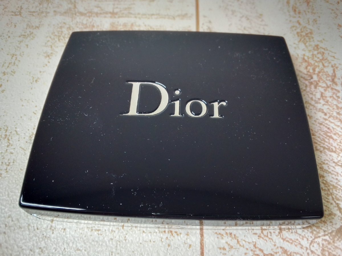 コスメ 《未使用品》DIOR ディオール サンククルール クチュール アイシャドウ 5H18D 【60】_画像3