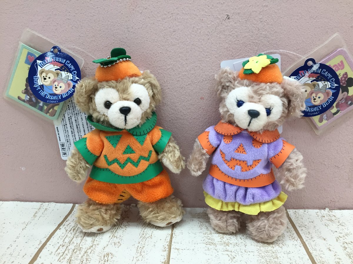 ◇ディズニー TDS ダッフィー シェリーメイ ぬいぐるみバッジ 2点 ハロウィン2010 タグ付き 6P9 【60】_画像1