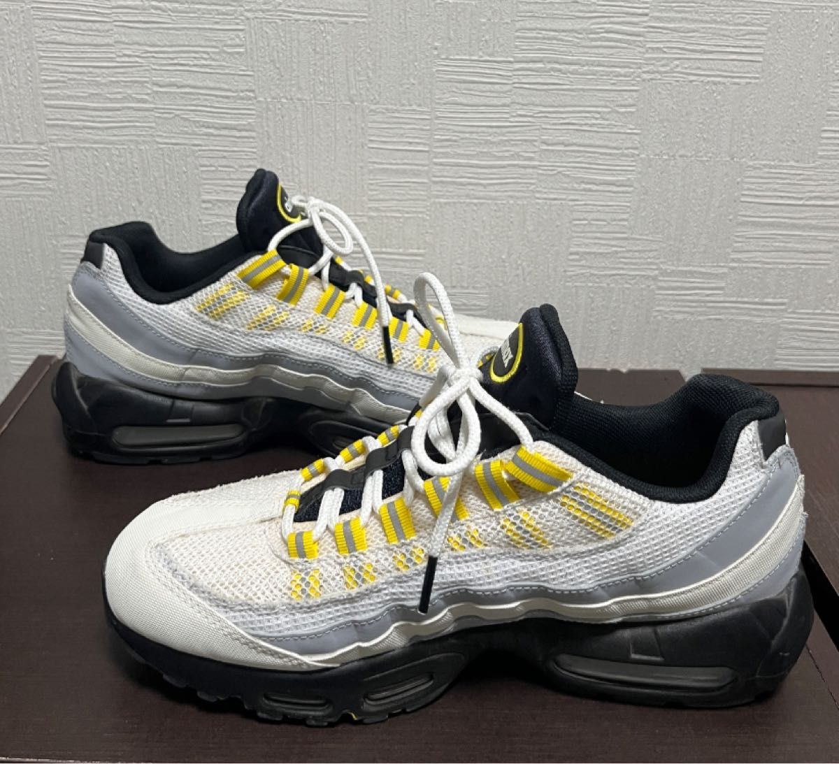 Nike Air Max 95 Essential "White/Tour Yellow/Black/Wolf Grey"