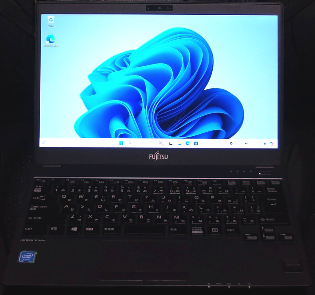 富士通 LIFEBOOK U938/S Celeron 3965U メモリ12GB SSD128GB Windows11Proの画像1