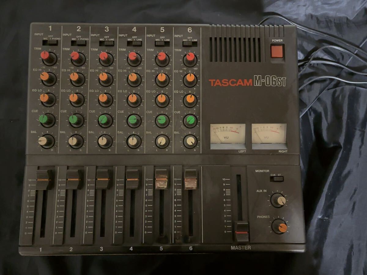 TASCAM M-06ST タスカム 6ch アナログミキサー コンパクト 卓上 デスクトップ 6チャンネルミキサー_画像1