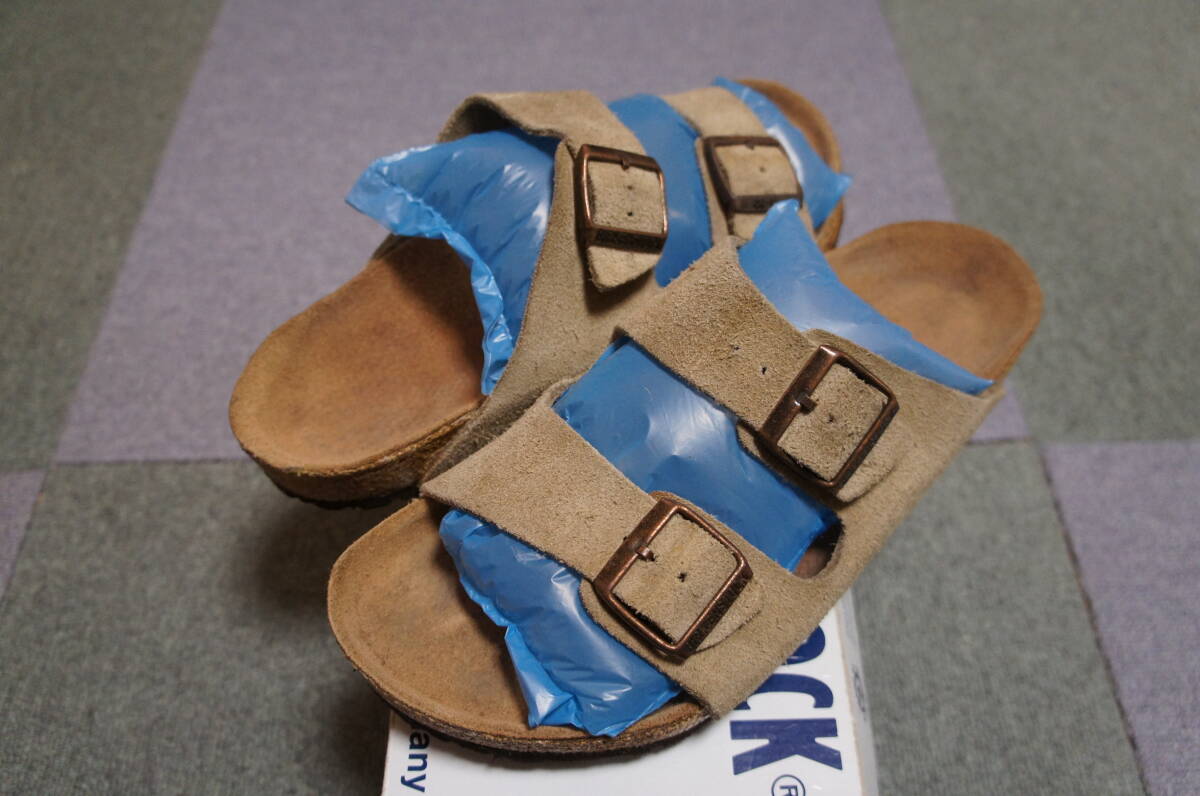 送520円 生産終了カラー BIRKENSTOCK ビルケンシュトック アリゾナ スエード トープ ベージュ リペア クリーニング済 _画像1