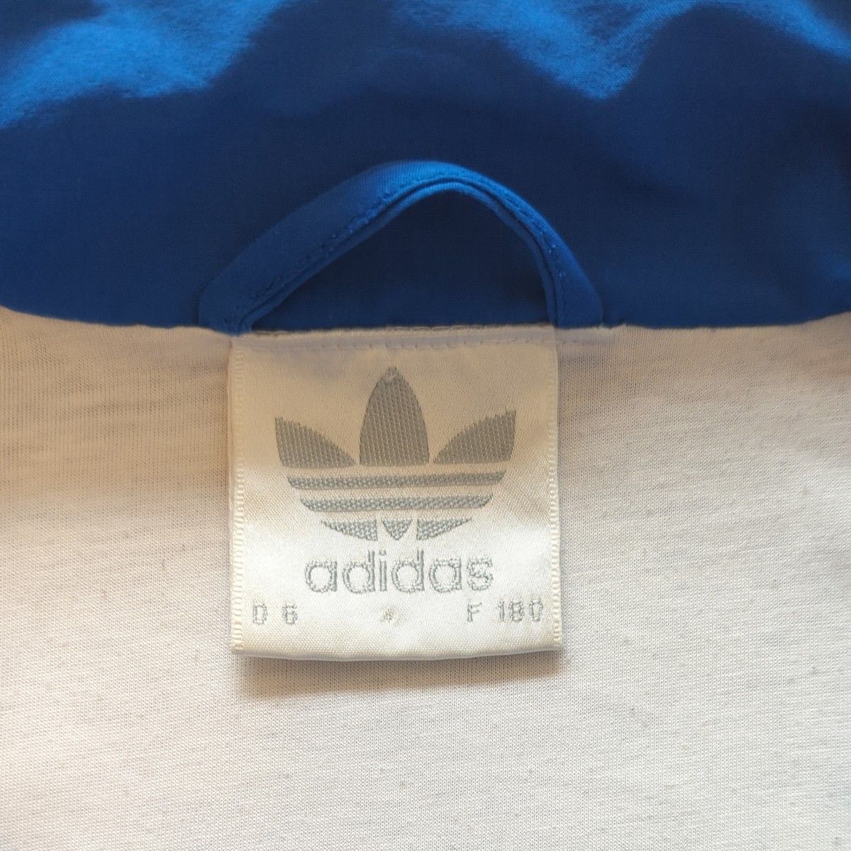 adidas 万国旗タグ ナイロンジャケット 90's|Yahoo!フリマ(旧 adidas 万国旗タグ ナイロンジャケット 90's|Yahoo!フリマ(旧