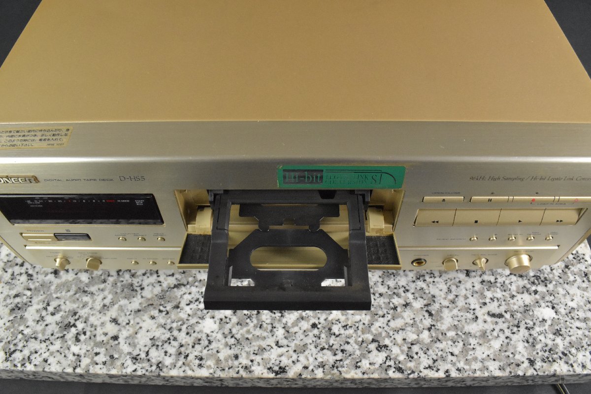 PIONNER Pioneer D-HS5 digital audio tape deck DAT[ present condition delivery goods ]*F