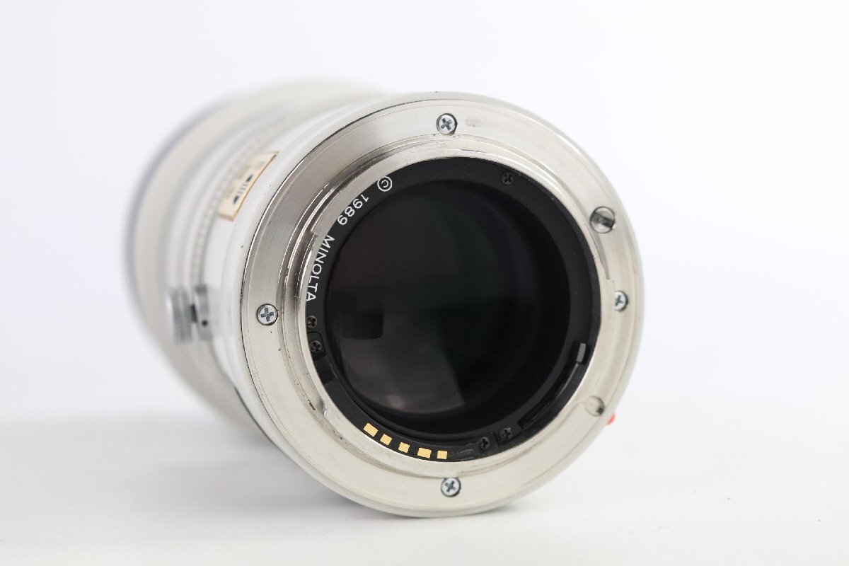 Minolta Minolta High Speed AF APO TELE 200mm F2.8(32) seeing at distance single burnt point lens *F