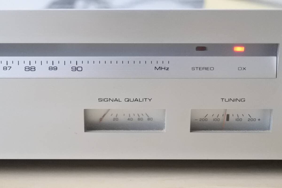 YAMAHA T-3 FMステレオチューナー 通電のみ確認 音響機器 レトロ ヤマハ_画像3