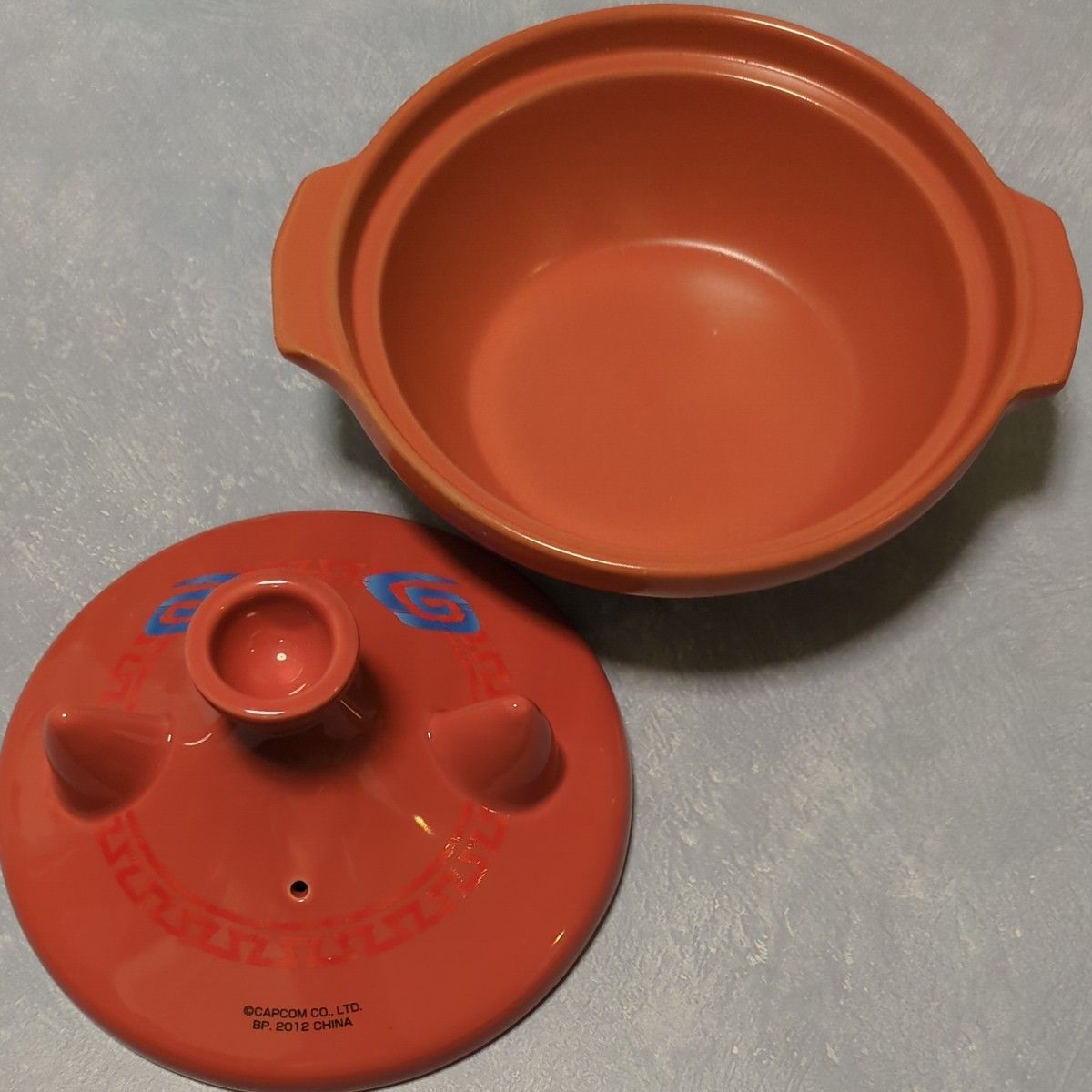 未使用】モンスターハンター 一番くじ 耳付き土鍋 陶器製タジン 未使用】モンスターハンター 一番くじ 耳付き土鍋 陶器製タジン