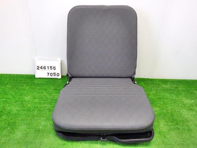 ミニキャブ EBD-DS16T 運転席シート 　 MQ507137 　246155 ★送料無料★　☆INT　個人宅発送可_画像1