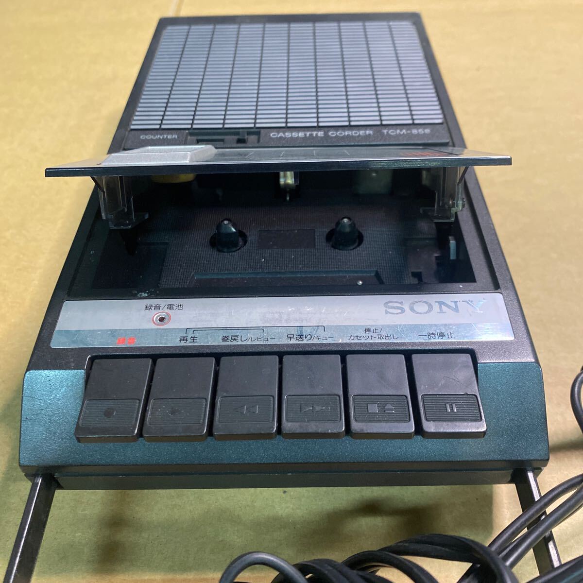 130 ラジカセ　SONY ソニー カセットレコーダー　TCM-858 ブラック　昭和レトロ　ビンテージ_画像4