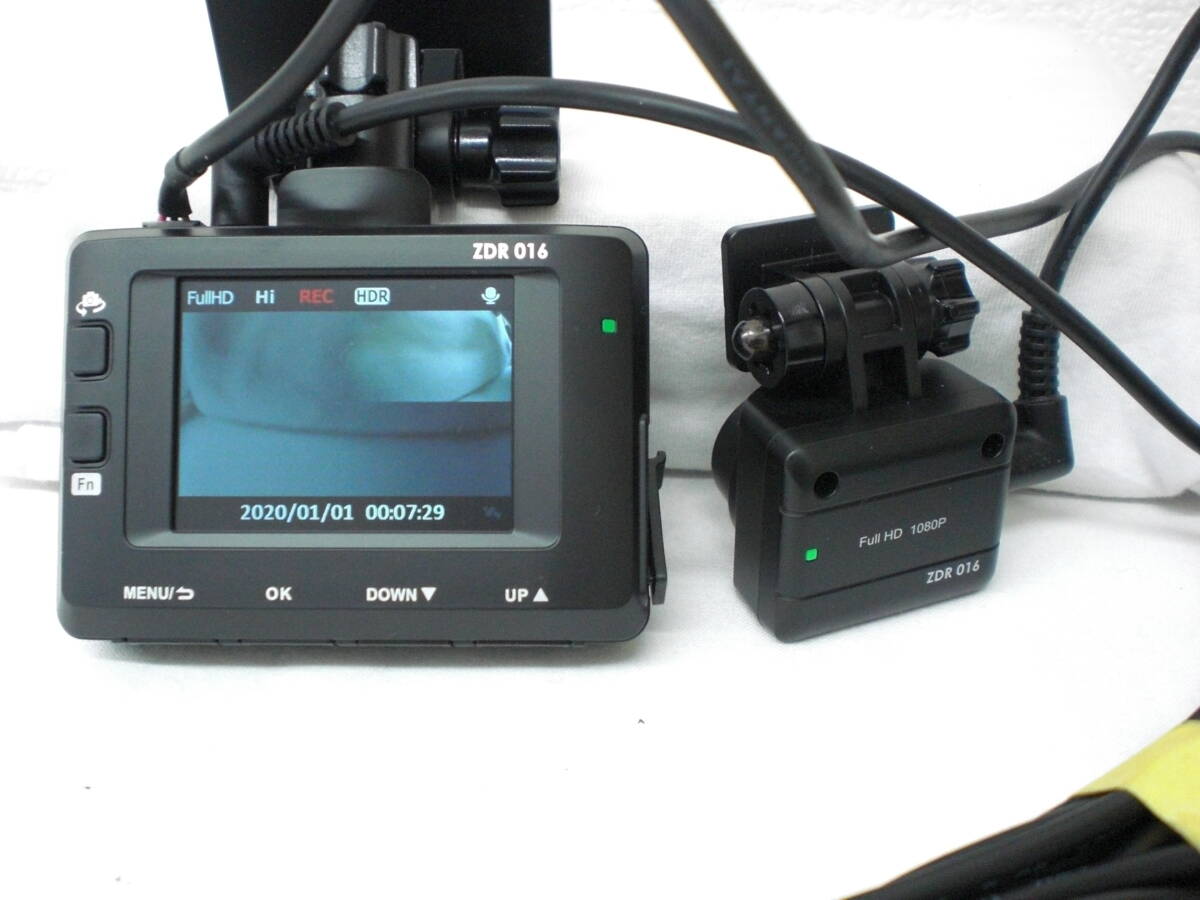 コムテックドライブレコーダ用配線 ZDR 016 ZDR 026等 駐車監視・直接配線コード電源ケーブルとリアカメラ線 中古品。の画像3