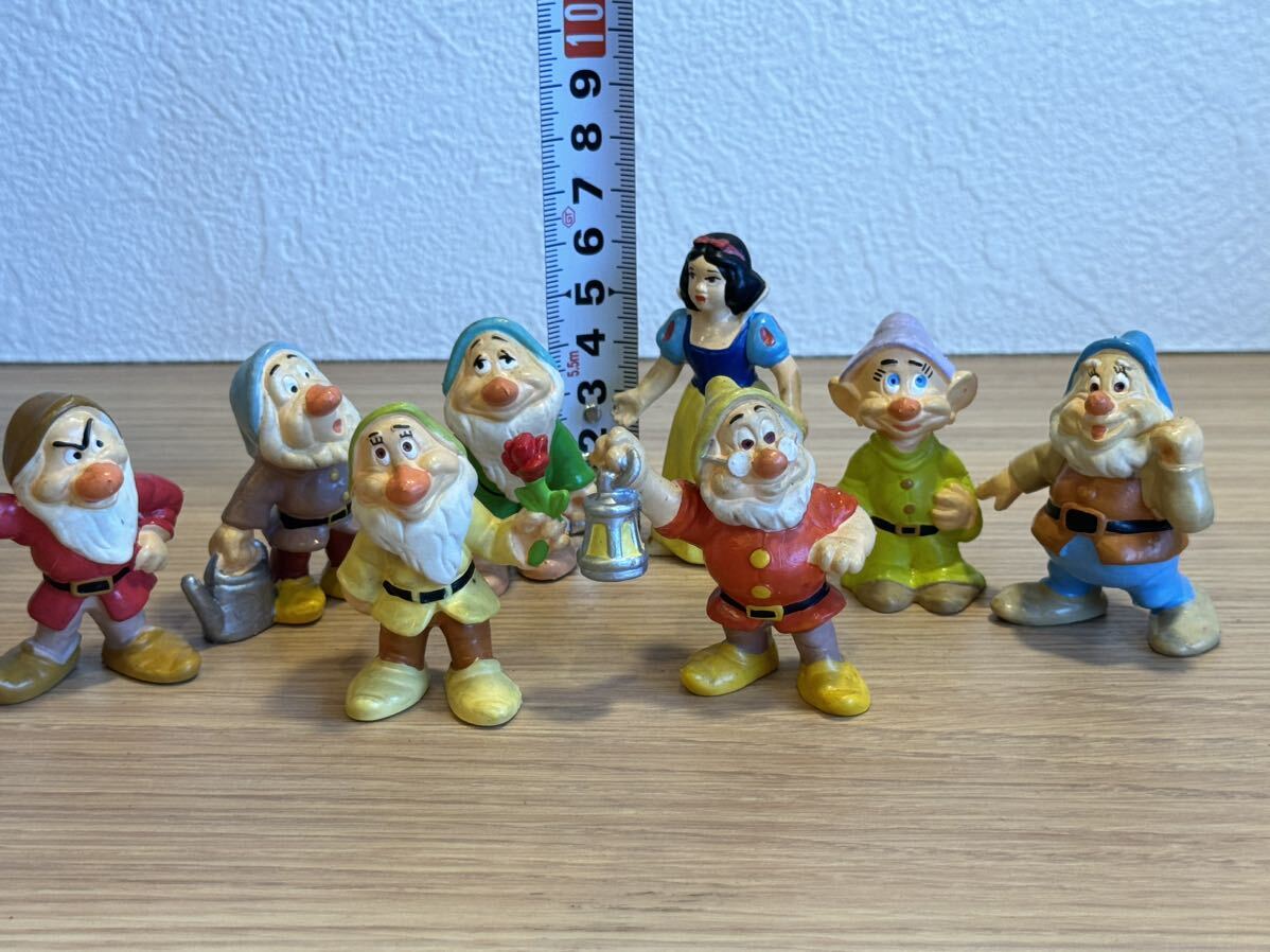 ディズニー 白雪姫 7人の小人 フィギュア トイ 昭和 レトロ アンティーク 雑貨 アメトイ ドール 人形 玩具 おもちゃ の画像5