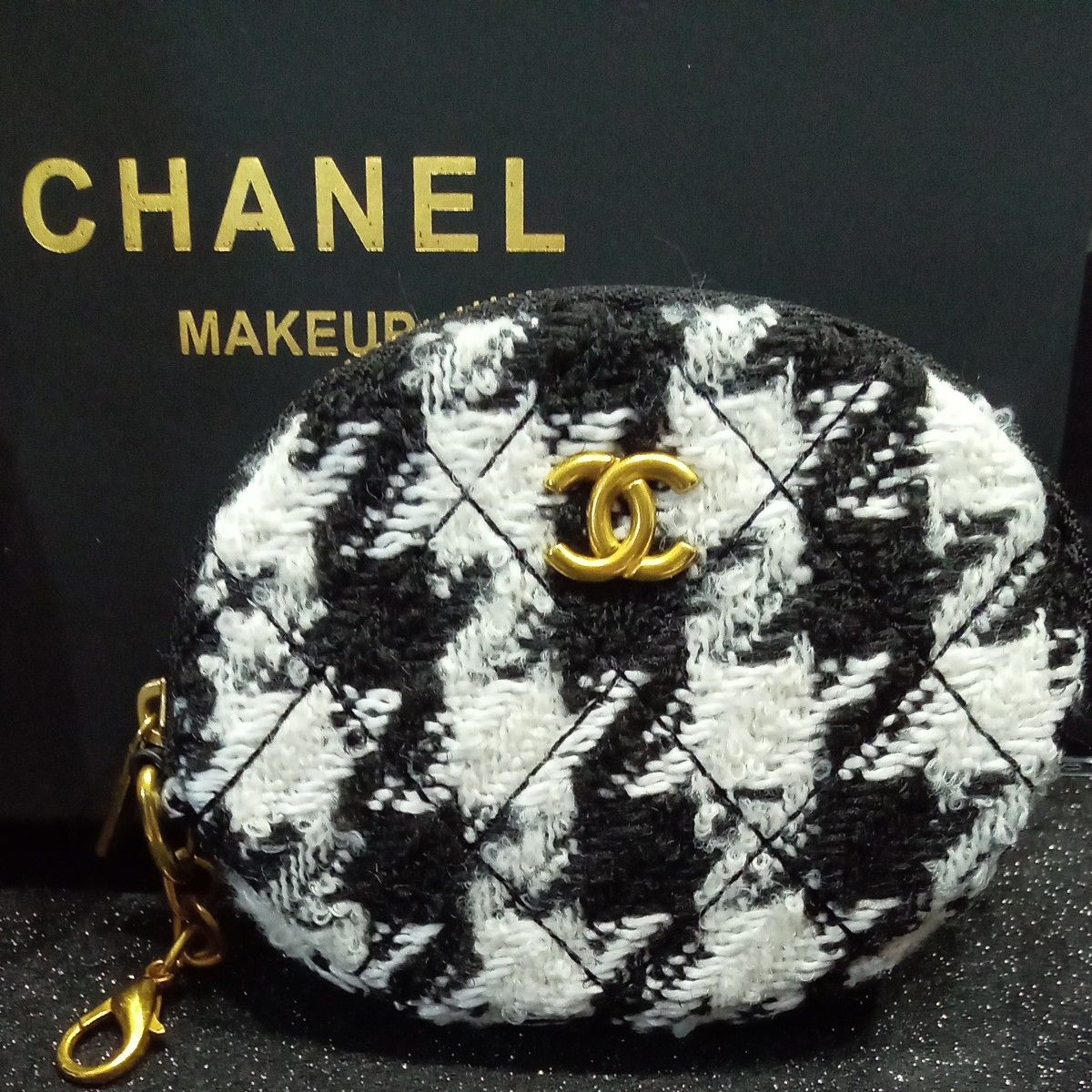 CHANEL 2024最新ノベルティ 新品未使用限定非売品ショルダー CHANEL 2024最新ノベルティ 新品未使用限定非売品ショルダー