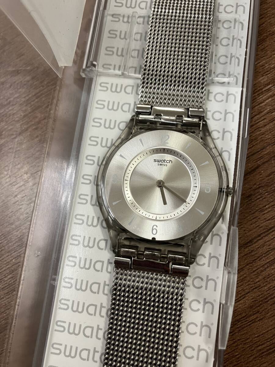 【M】SWATCH スウォッチ 腕時計クオーツ アナログ シルバー文字盤 ケース 説明書あり 不動_画像1