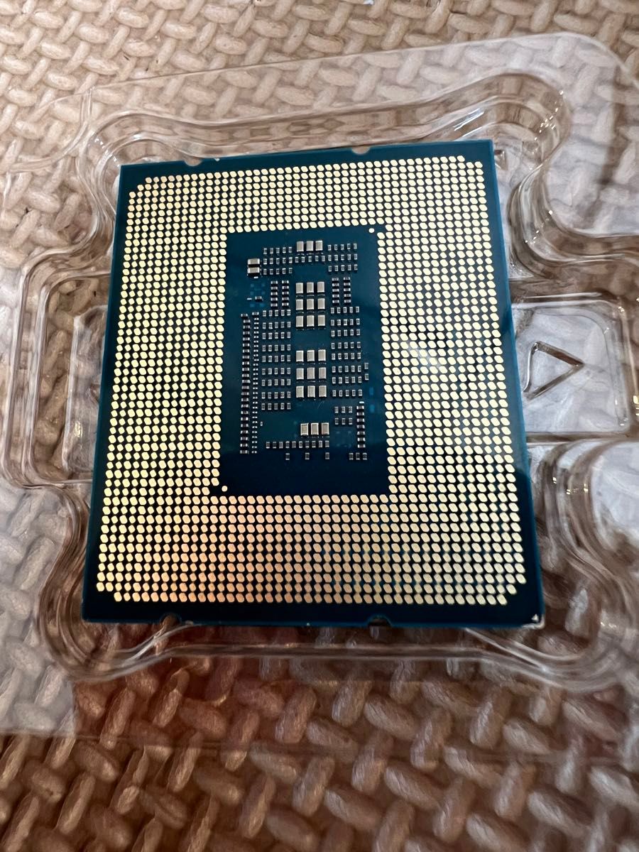 Intel Core i7 12700F 動作確認済み 難あり