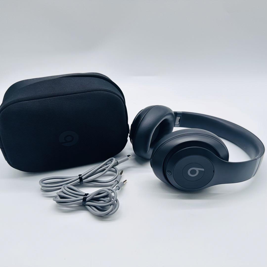 美品 Beats Studio Pro ワイヤレスヘッドホン ケース付き ビーツバイドクタードレ 元箱なし 有線ケーブル 電源ケーブル 付属 美品 Beats Studio Pro ワイヤレスヘッドホン ケース付き ビーツバイドクタードレ 元箱なし 有線ケーブル 電源ケーブル 付属