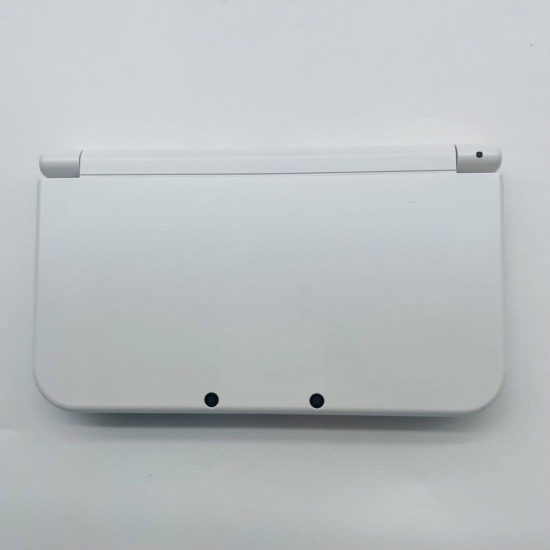 美品　Nintendo 　任天堂　3DS　LL　本体　ホワイト　RED-001