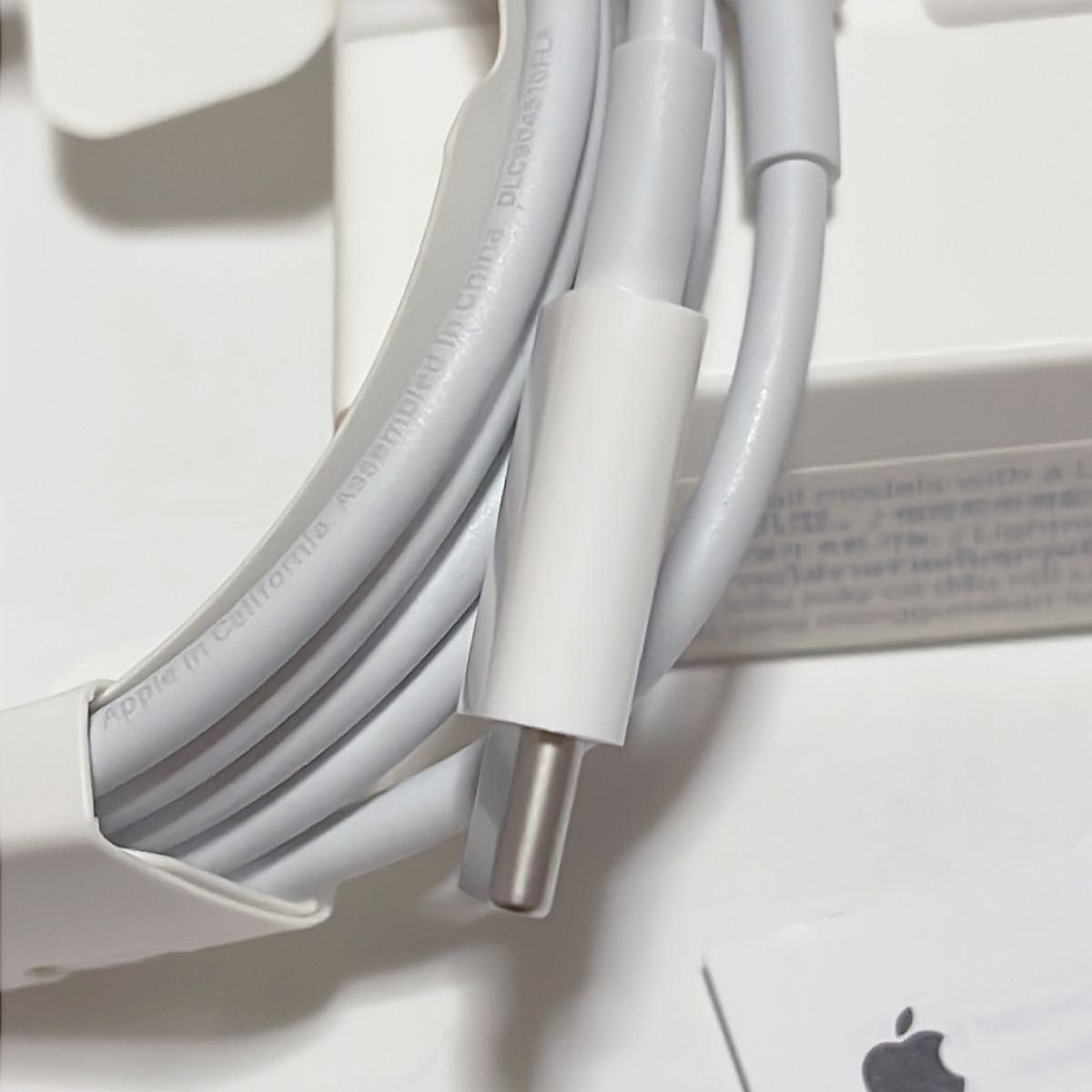 Apple純正 USB-C Lightning 充電ケーブル  1m