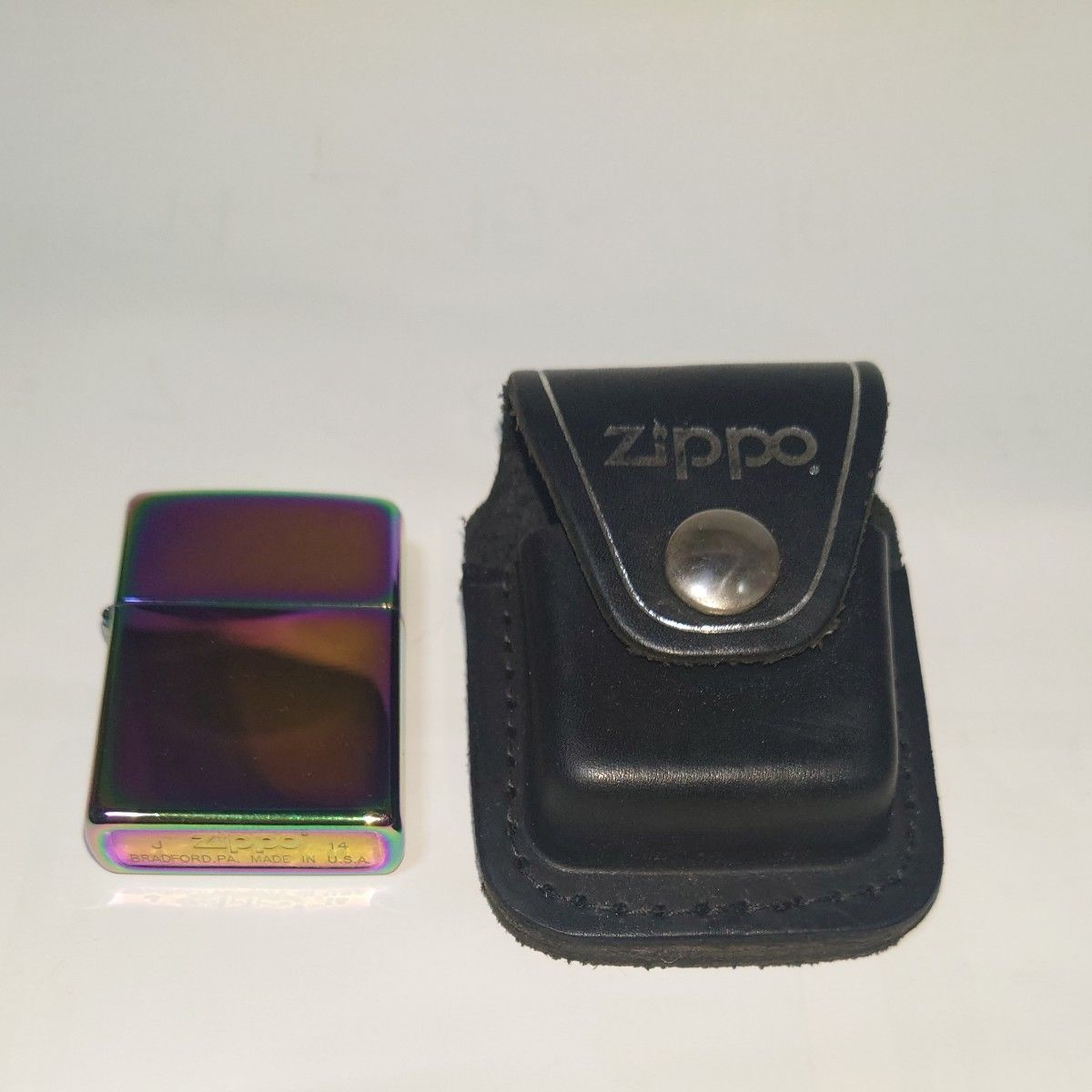 中古Zippo オイルライター 151スペクトラムレインボー 2014年10月 新品ZIPPO純正(革)ループタイプケース付