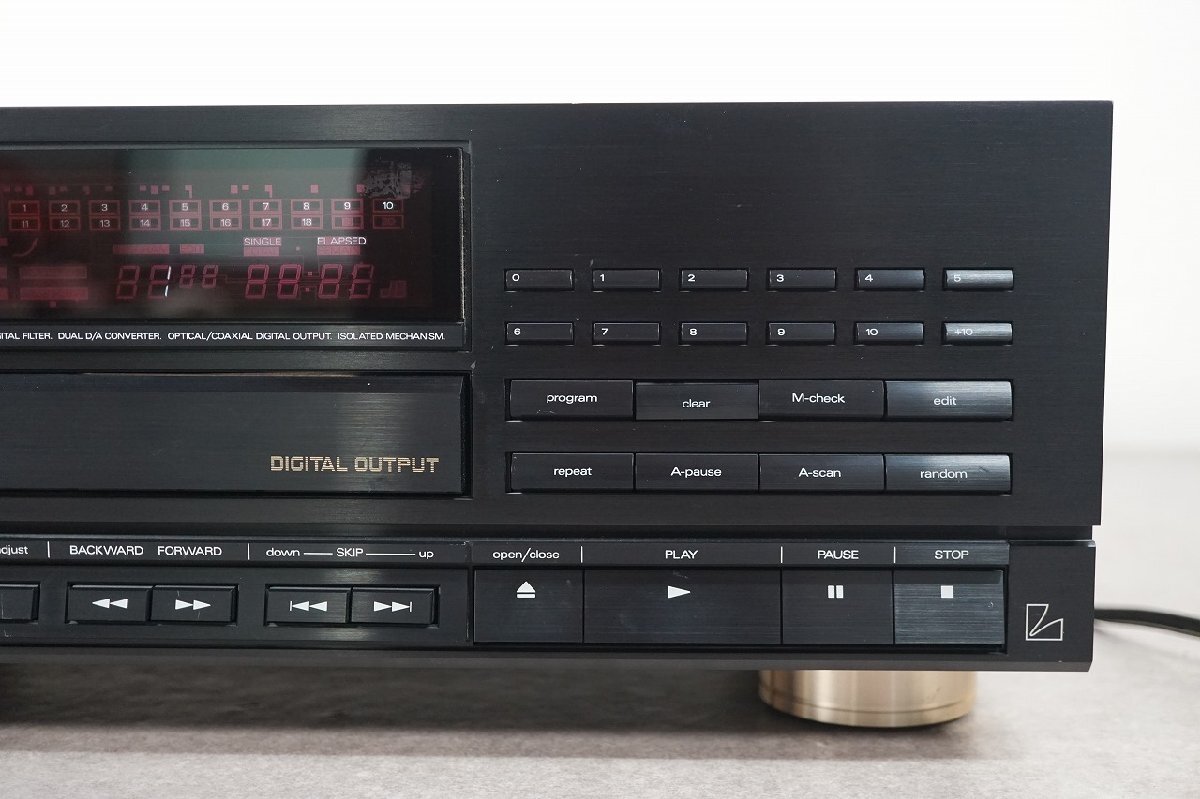 [NZ][E4331012]LUXMAN ラックスマン D-105u CDプレーヤー [現状品]_画像4