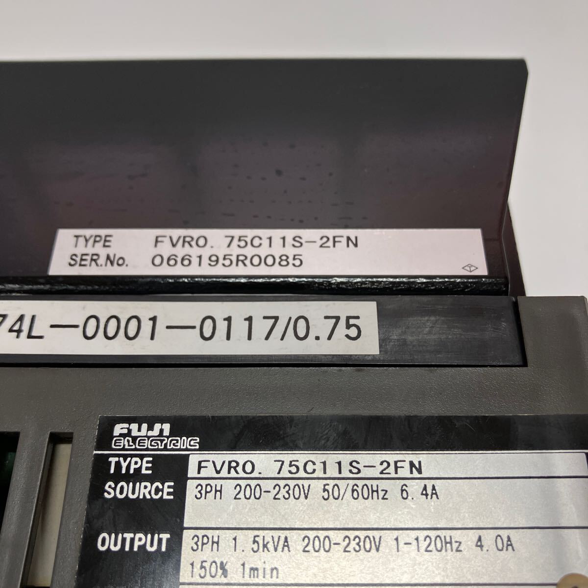 Fuji　富士電機　FVR0.75C11S-2FN　インバータ　通電確認のみ　A-639_画像7