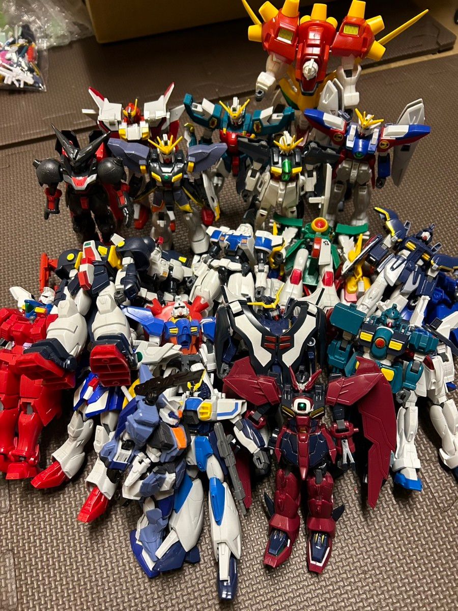 ガンプラジャンク 大量 - MG(マスターグレード) ガンプラジャンク 大量 - MG(マスターグレード)