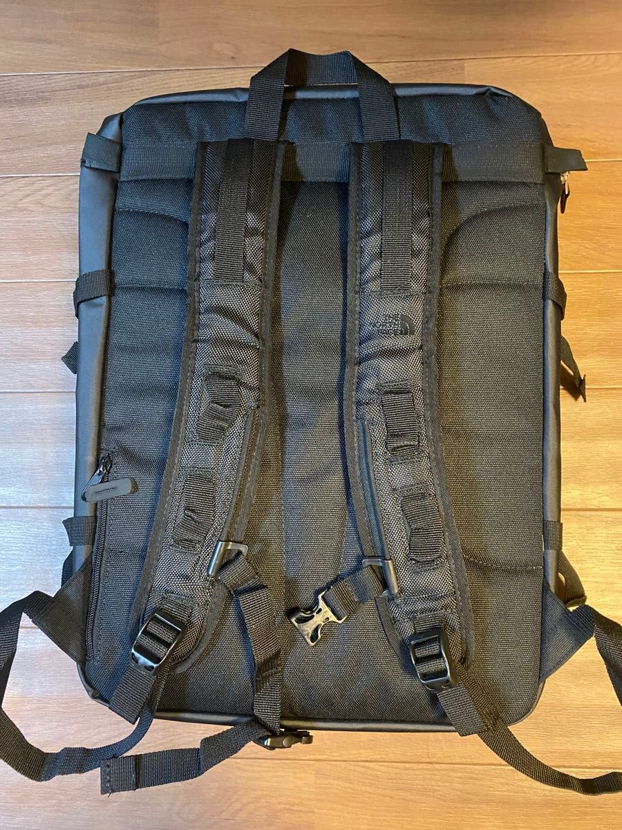 THE NORTH FACE ザ・ノースフェイス ボックス型リュック30L